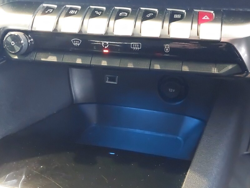 Used Peugeot 3008 2018 for sale - 77544481: Photo 15