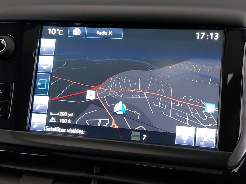 Used Peugeot 208 2015 for sale - 77852664: Photo 11