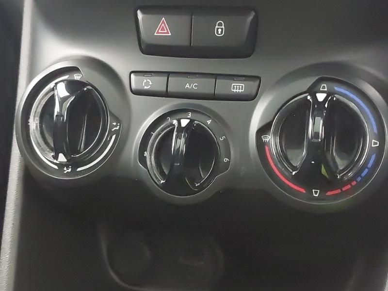 Used Peugeot 208 2015 for sale - 77852664: Photo 16