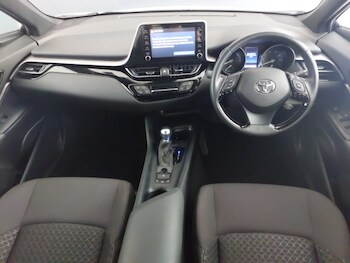 Used Toyota C-HR 2023 for sale - 78841862: Photo