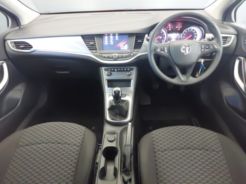 Used Vauxhall Astra 2018 for sale - 77273414: Photo 2