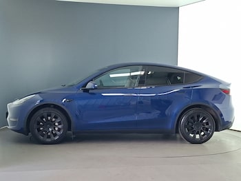 Used Tesla Model Y 2023 for sale - 79274232: Photo