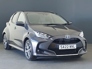 Used Toyota Yaris 2022 for sale - 77004542: Photo