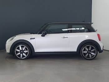 Used MINI Hatch 2023 for sale - 78317951: Photo