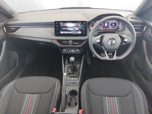 Used Skoda Kamiq 2024 for sale - 75684336: Photo 2