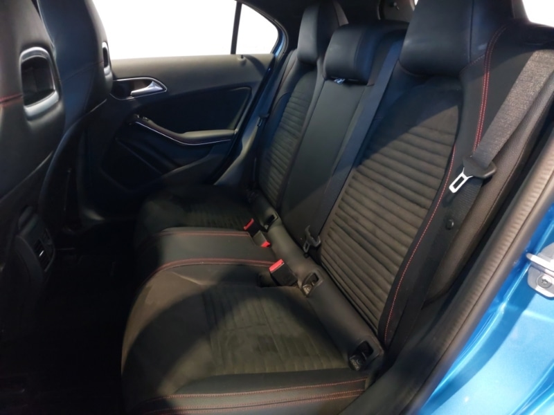 Used Mercedes-Benz A-Class 2017 for sale - 76736925: Photo 6