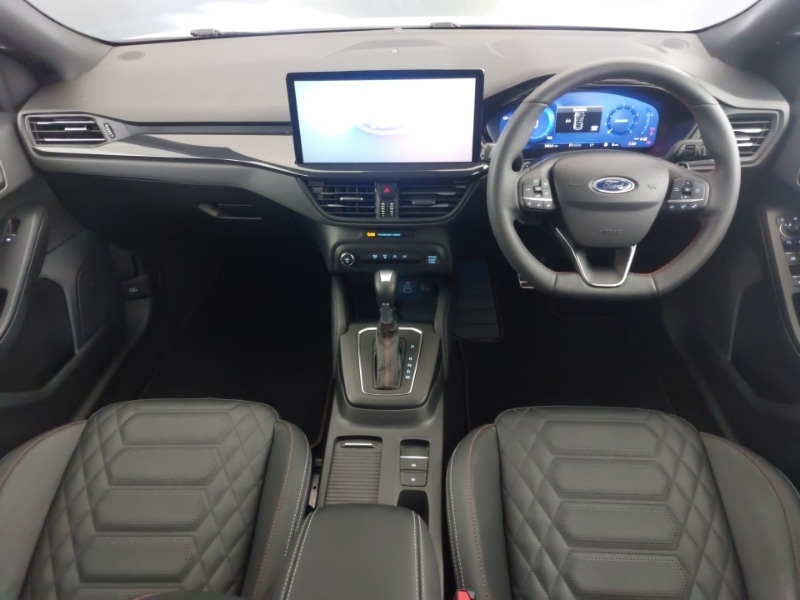 Used Ford Focus 2023 for sale - 78033359: Photo 2