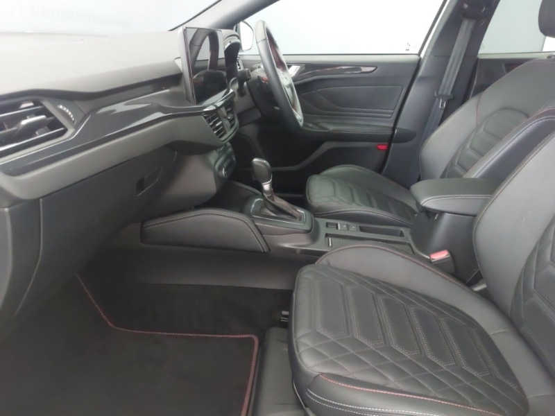 Used Ford Focus 2023 for sale - 78033359: Photo 5