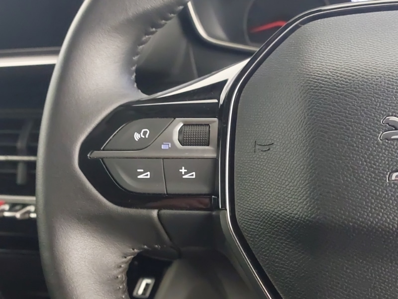 Used Peugeot 208 2023 for sale - 76920428: Photo 14