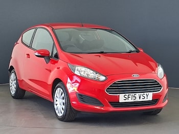 Used Ford Fiesta 2015 for sale - 79207783: Photo