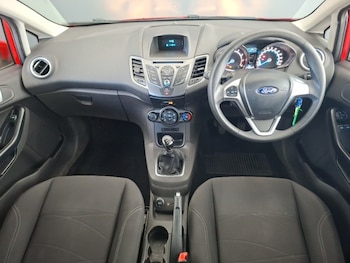 Used Ford Fiesta 2015 for sale - 79207783: Photo