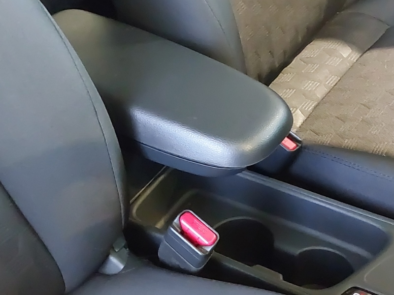 Used Toyota Yaris 2024 for sale - 77197375: Photo 13