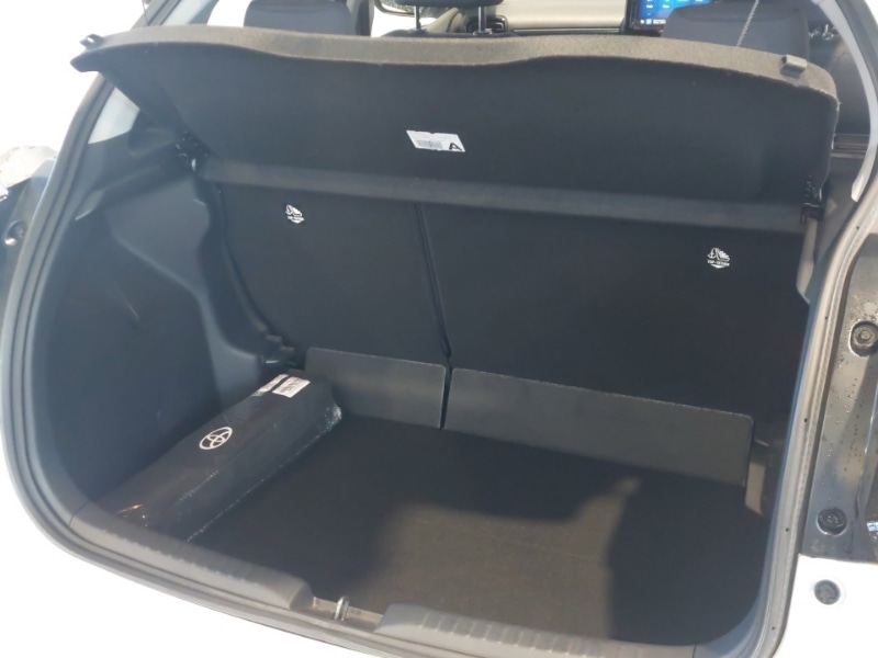 Used Toyota Yaris 2024 for sale - 77197375: Photo 8