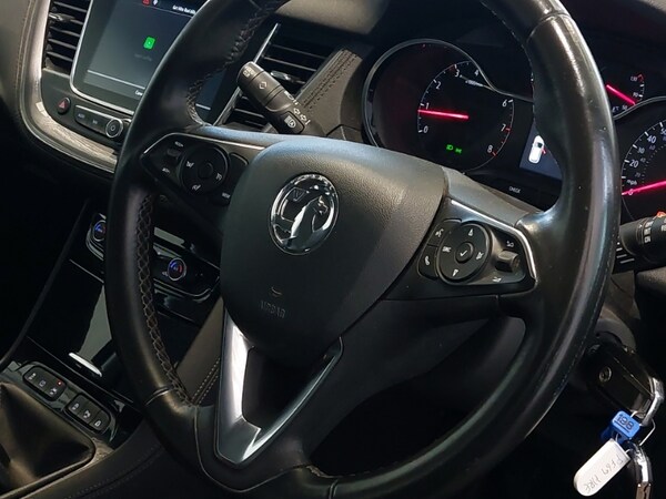 Used Vauxhall Grandland X 2019 for sale - 76301955: Photo 18