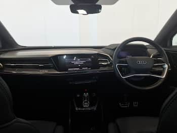 Used Audi Q4 e-tron 2024 for sale - 79654155: Photo
