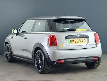 Used MINI Hatch 2023 for sale - 79056759: Photo