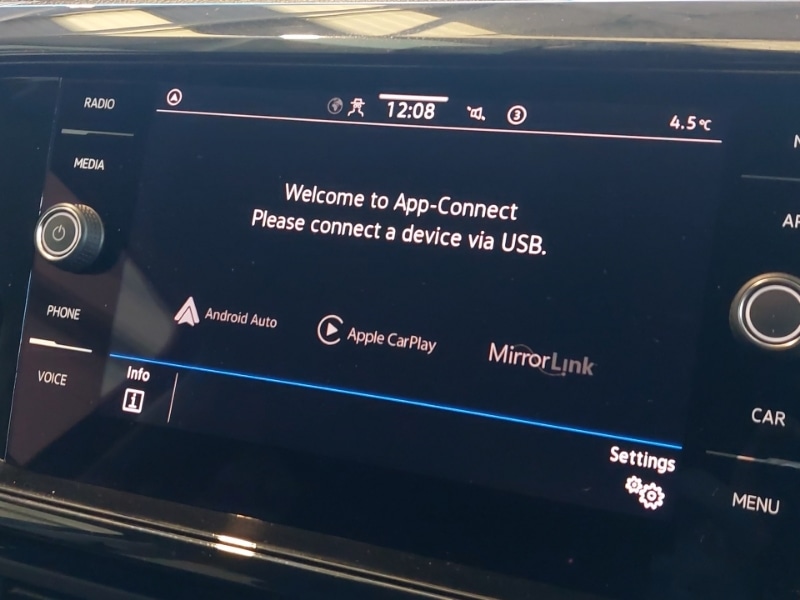 Used Volkswagen T-Cross 2023 for sale - 76656726: Photo 17