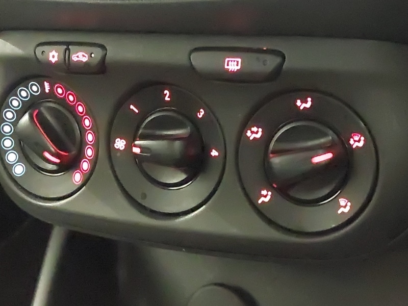 Used Vauxhall Corsa 2015 for sale - 76935554: Photo 13