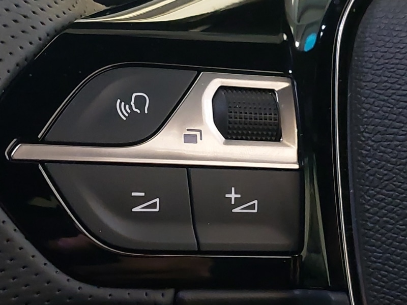 Used Peugeot 2008 2024 for sale - 76465242: Photo 18