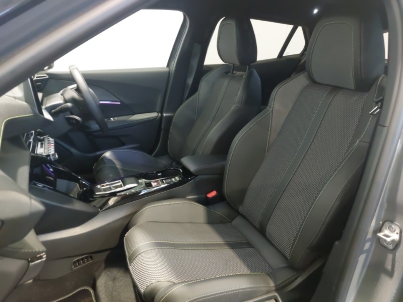 Used Peugeot 2008 2024 for sale - 76465242: Photo 5