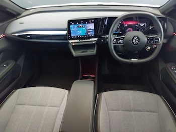 Used Renault Megane E Tech 2023 for sale - 77108305: Photo