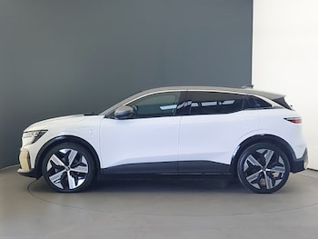 Used Renault Megane E Tech 2023 for sale - 77108305: Photo