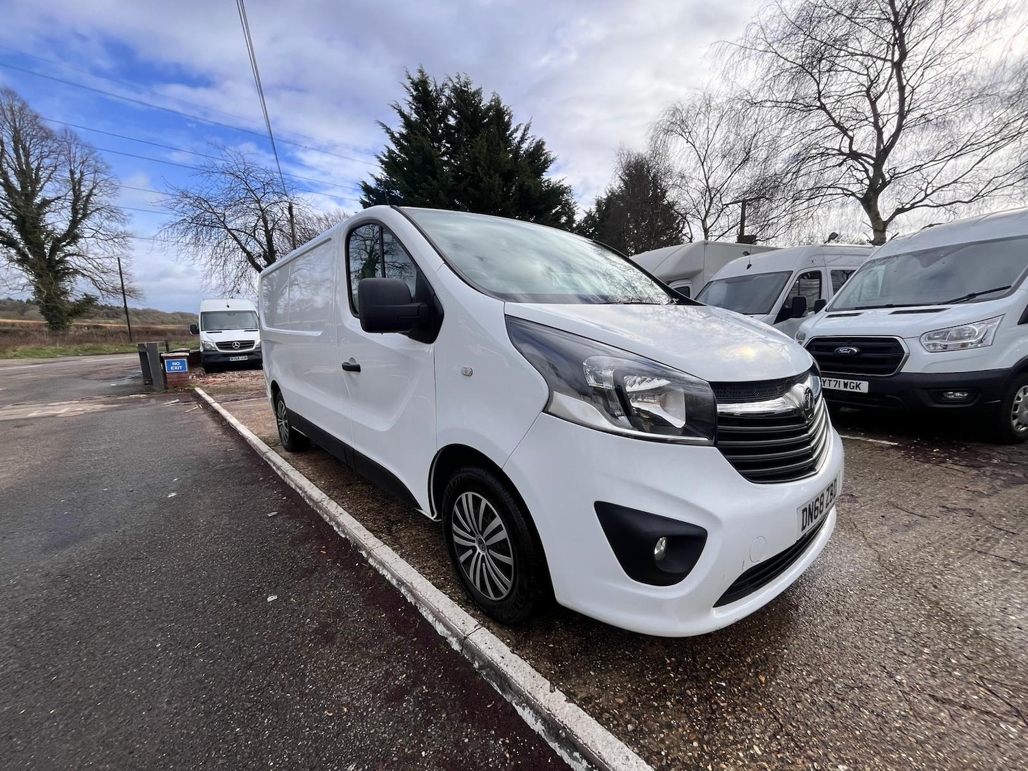 Used Vauxhall Vivaro 2018 for sale - 77663086: Photo 3