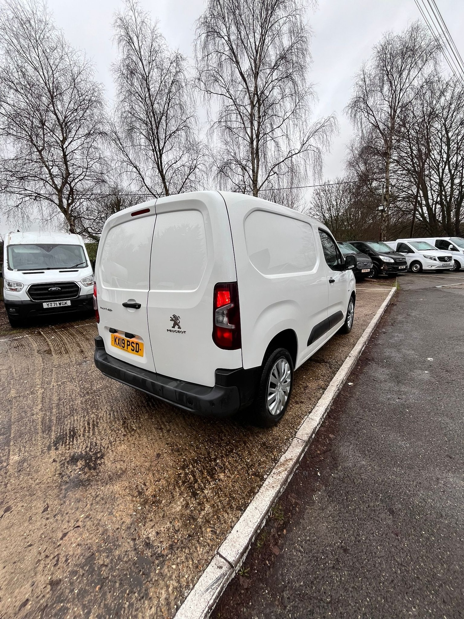 Used Peugeot Partner 2019 for sale - 77301506: Photo 11