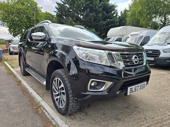 Used Nissan Navara 2018 for sale - 75483647: Photo