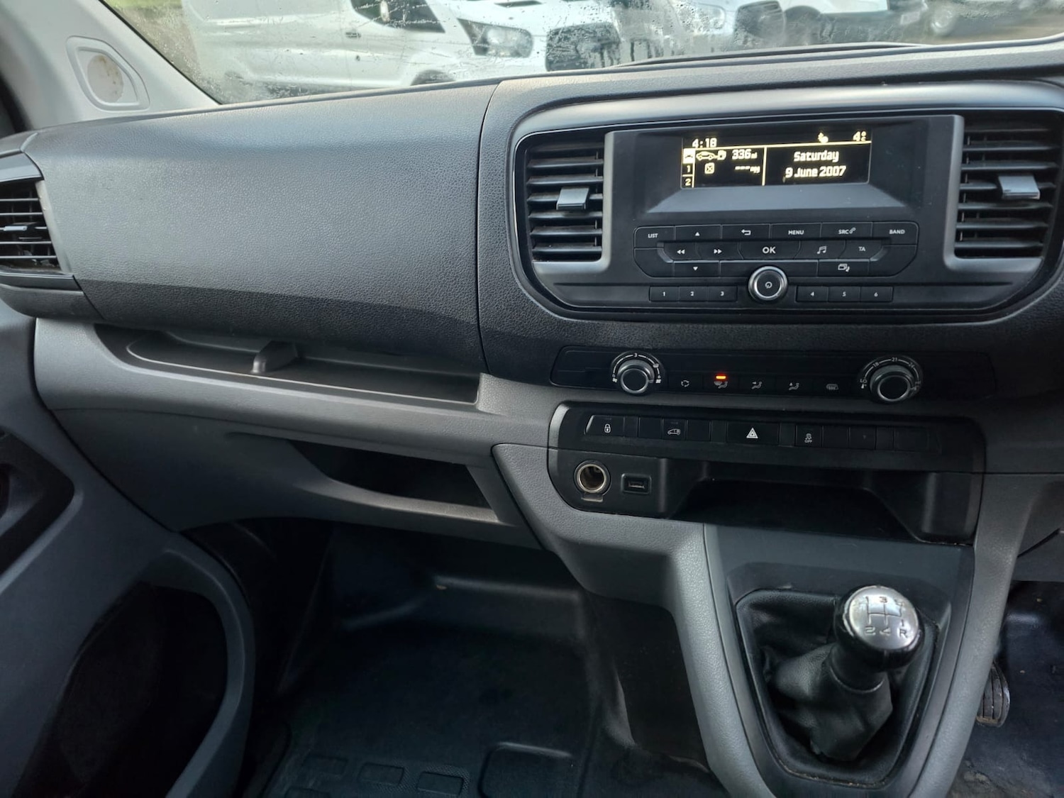 Used Peugeot Expert 2017 for sale - 77931909: Photo 17