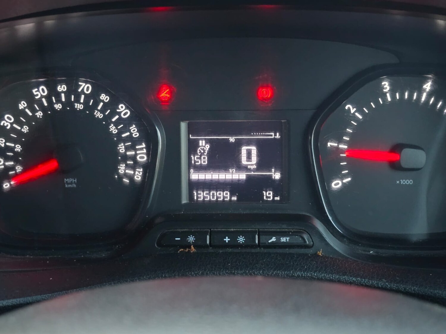 Used Peugeot Expert 2017 for sale - 77931909: Photo 24