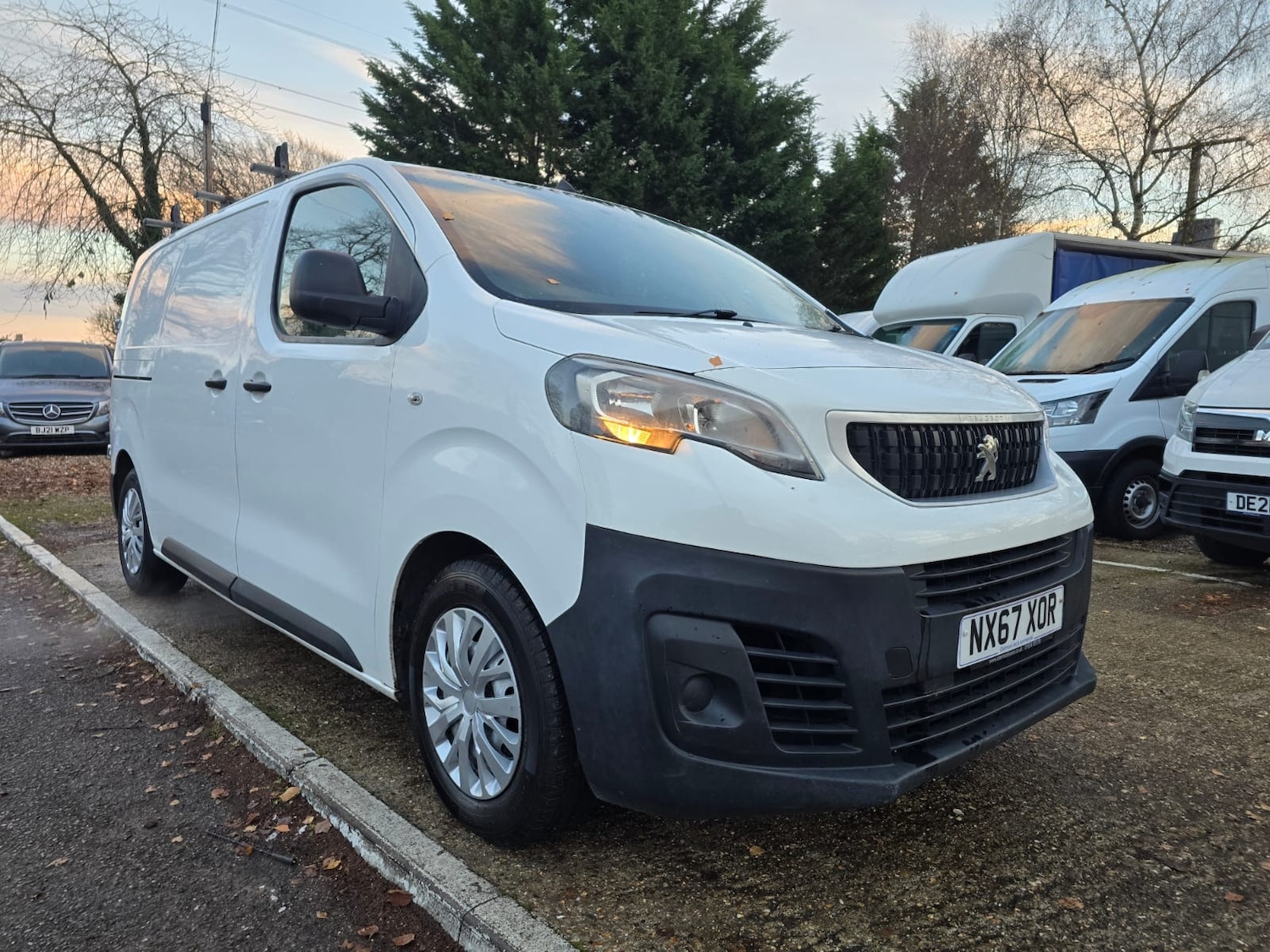 Used Peugeot Expert 2017 for sale - 77931909: Photo 4