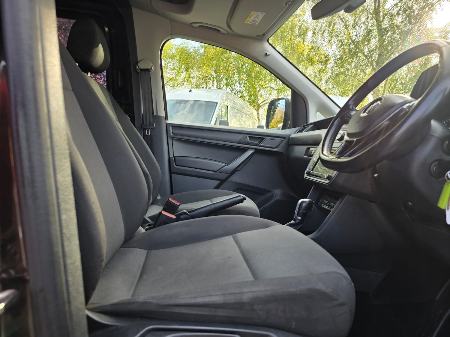 Used Volkswagen Caddy Maxi 2017 for sale - 76437332: Photo 14