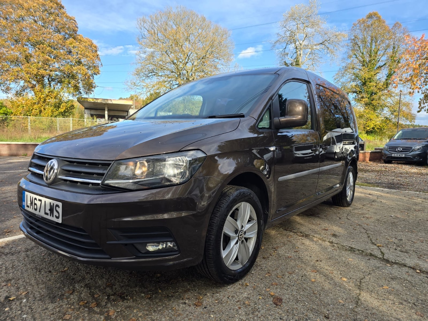 Used Volkswagen Caddy Maxi 2017 for sale - 76437332: Photo 2