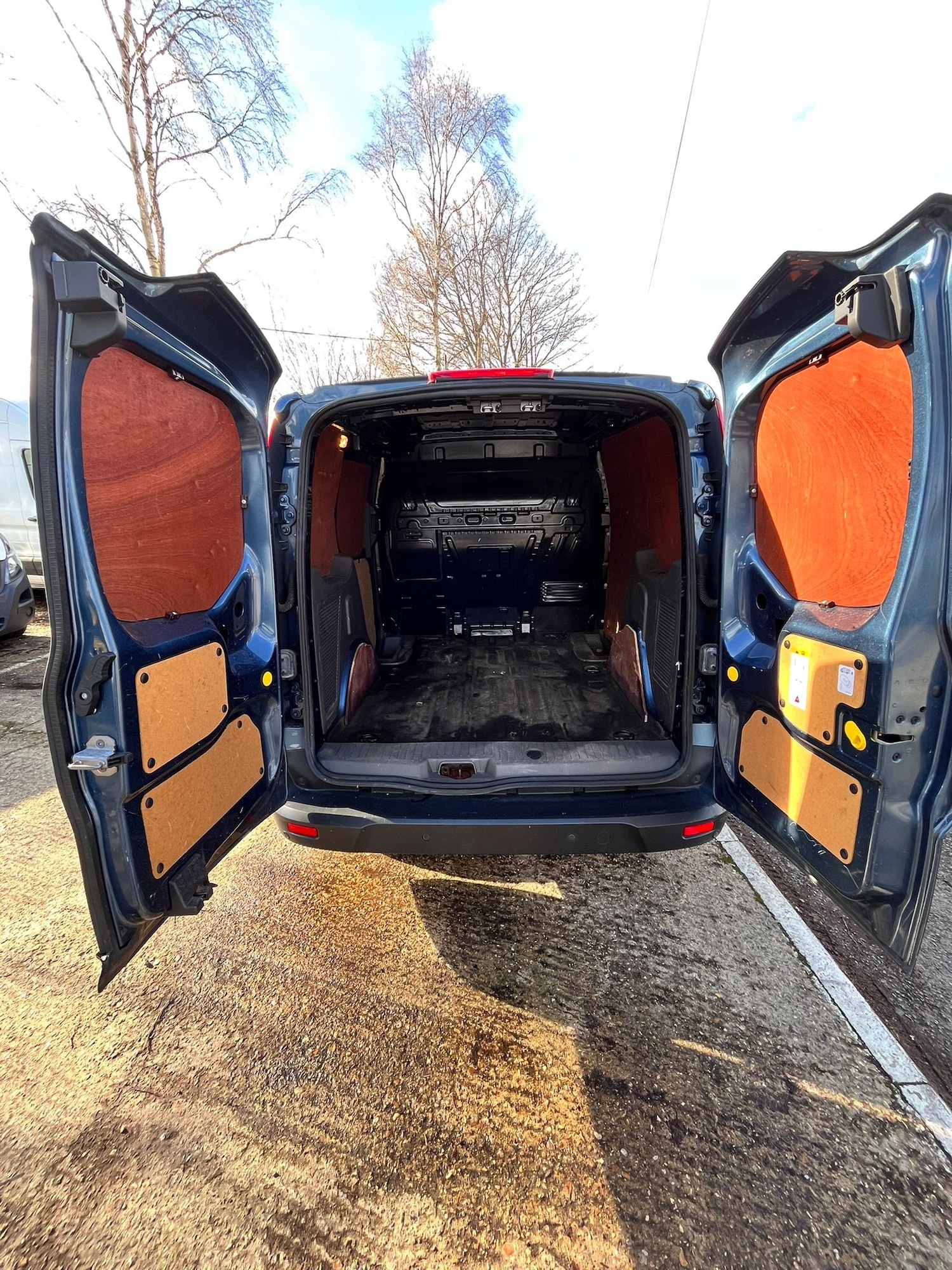 Used Ford Transit Connect 2018 for sale - 77653332: Photo 11