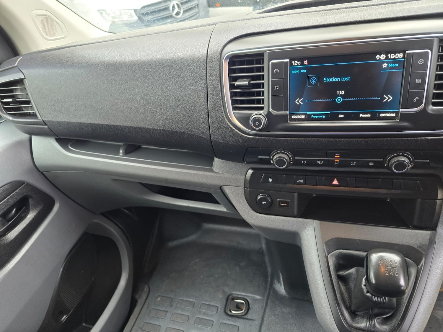 Used Peugeot Expert 2021 for sale - 76244399: Photo 15