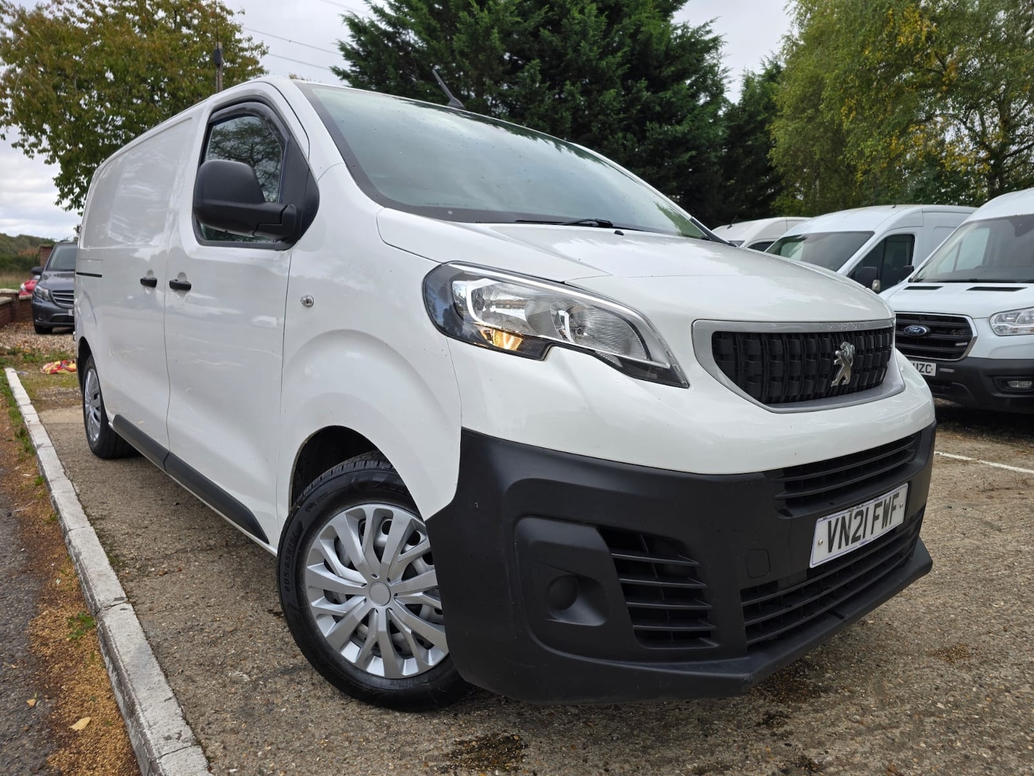 Used Peugeot Expert 2021 for sale - 76244399: Photo 8