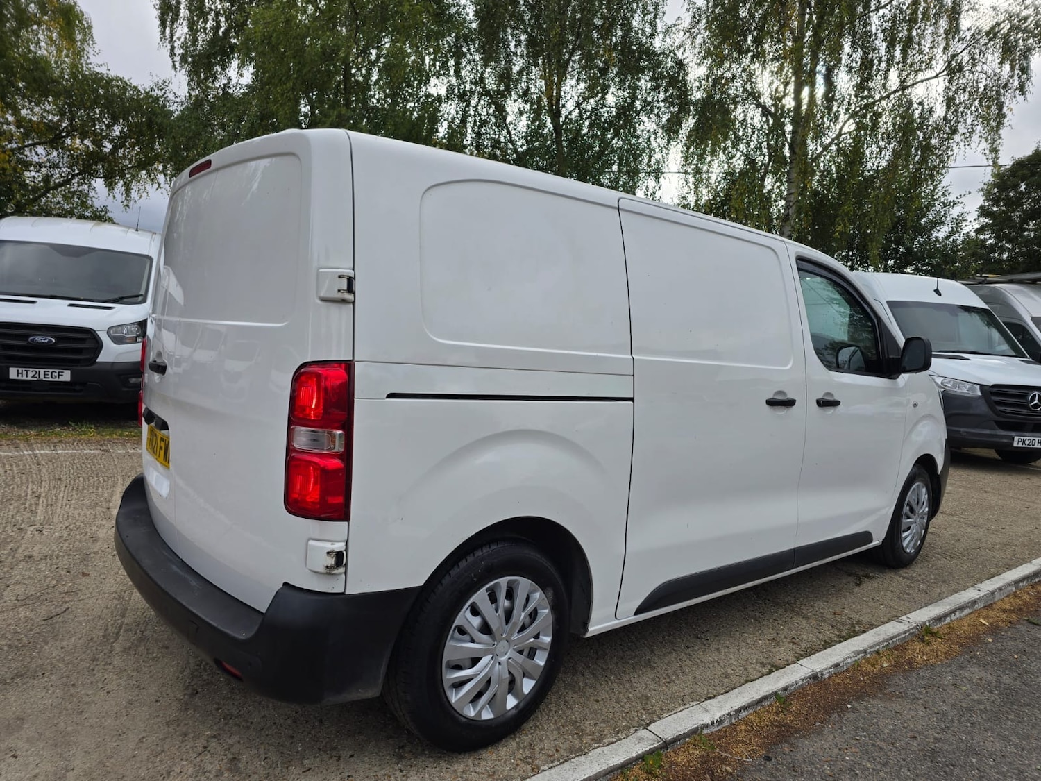 Used Peugeot Expert 2021 for sale - 76244399: Photo 9