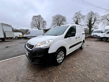 Used Peugeot Partner 2018 for sale - 77763134: Photo