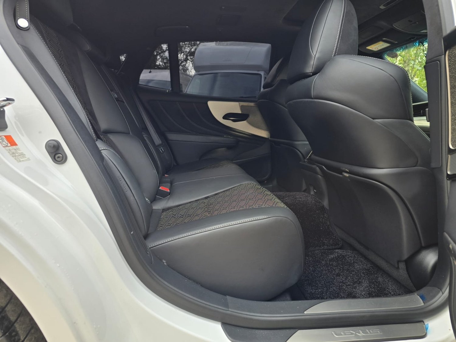 Used Lexus LS 2018 for sale - 76302478: Photo 18