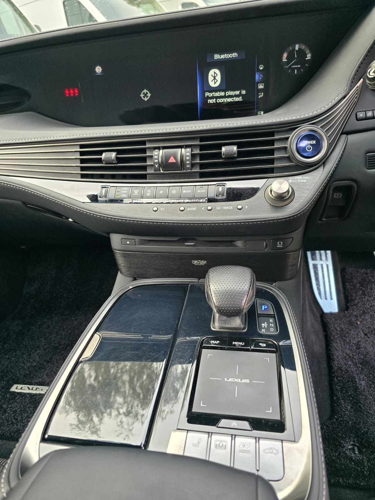 Used Lexus LS 2018 for sale - 76302478: Photo 28