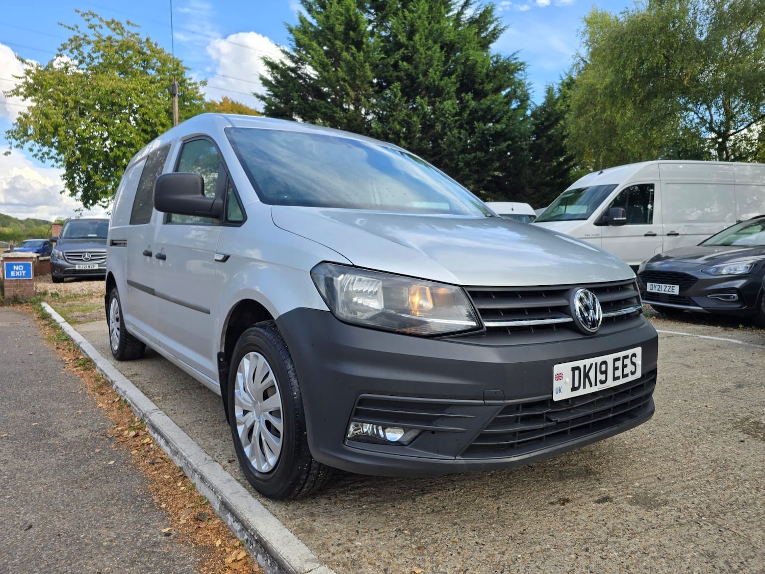 Used Volkswagen Caddy Maxi 2019 for sale - 77691054: Photo 3