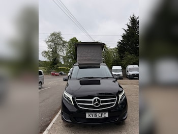 Used Mercedes-Benz V-Class 2019 for sale - 78581812: Photo