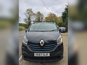 Used Renault Trafic 2017 for sale - 76253764: Photo