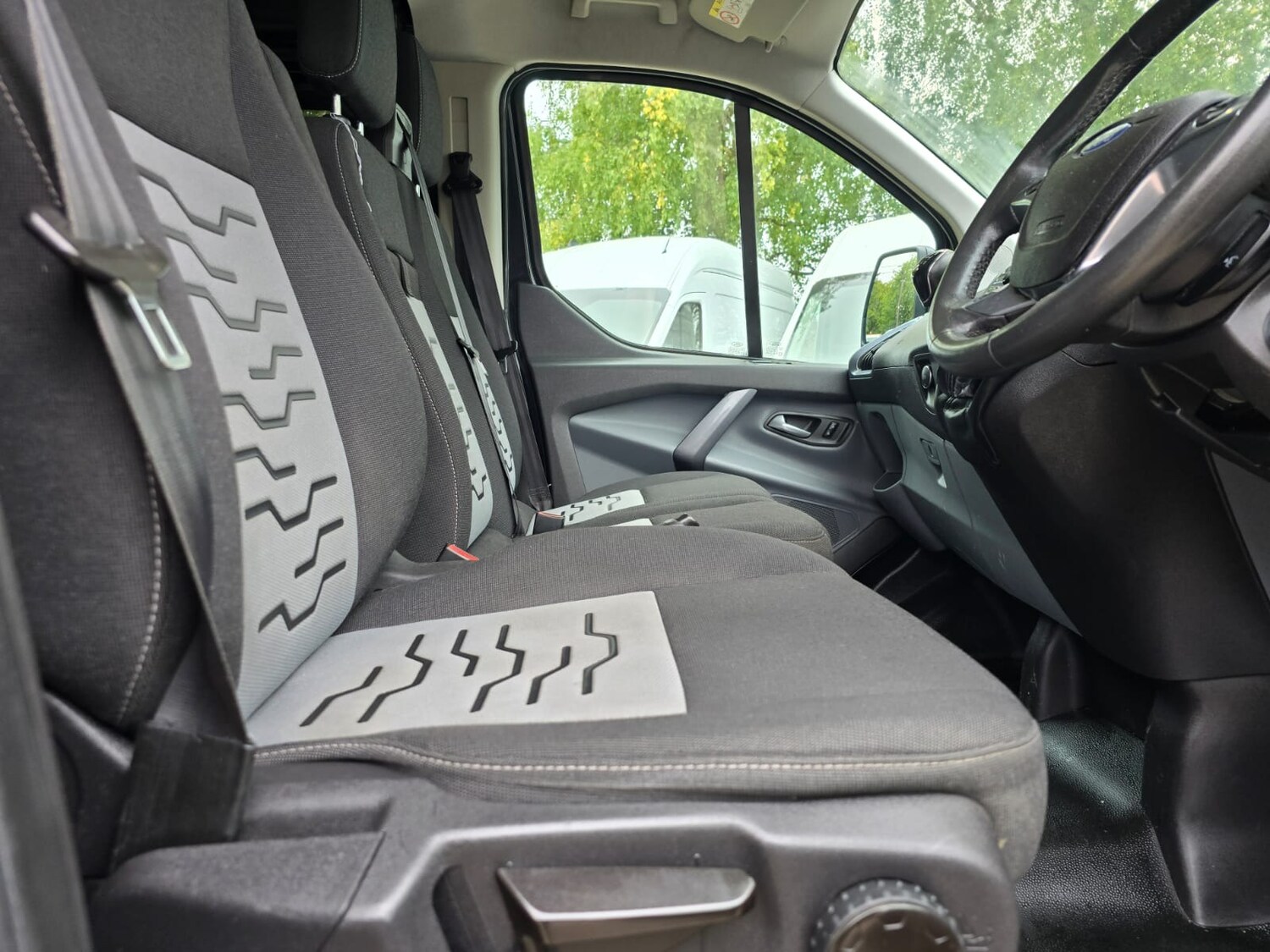 Used Ford Transit Custom 2015 for sale - 75674400: Photo 21