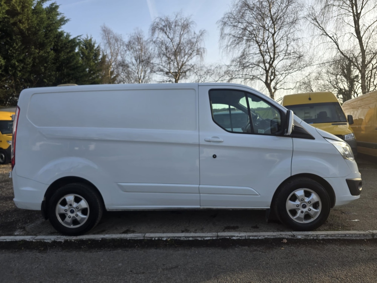 Used Ford Transit Custom 2017 for sale - 77689626: Photo 6