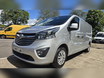 Used Vauxhall Vivaro 2017 for sale - 78862155: Photo