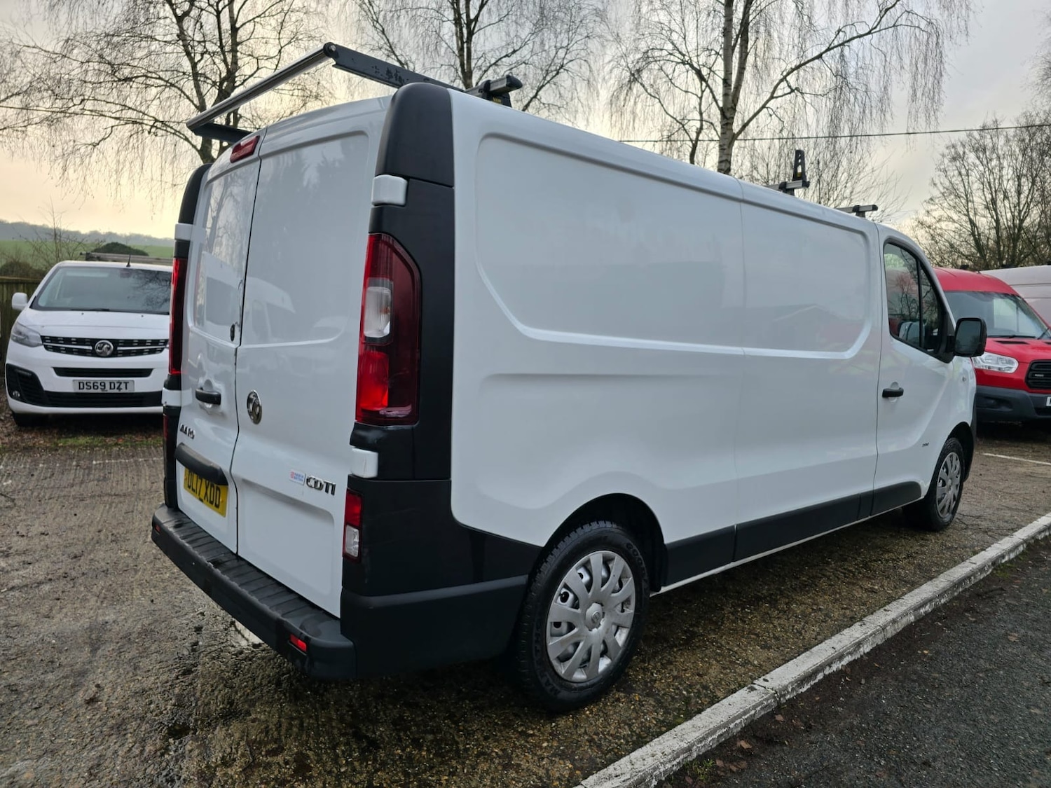 Used Vauxhall Vivaro 2017 for sale - 77087639: Photo 10