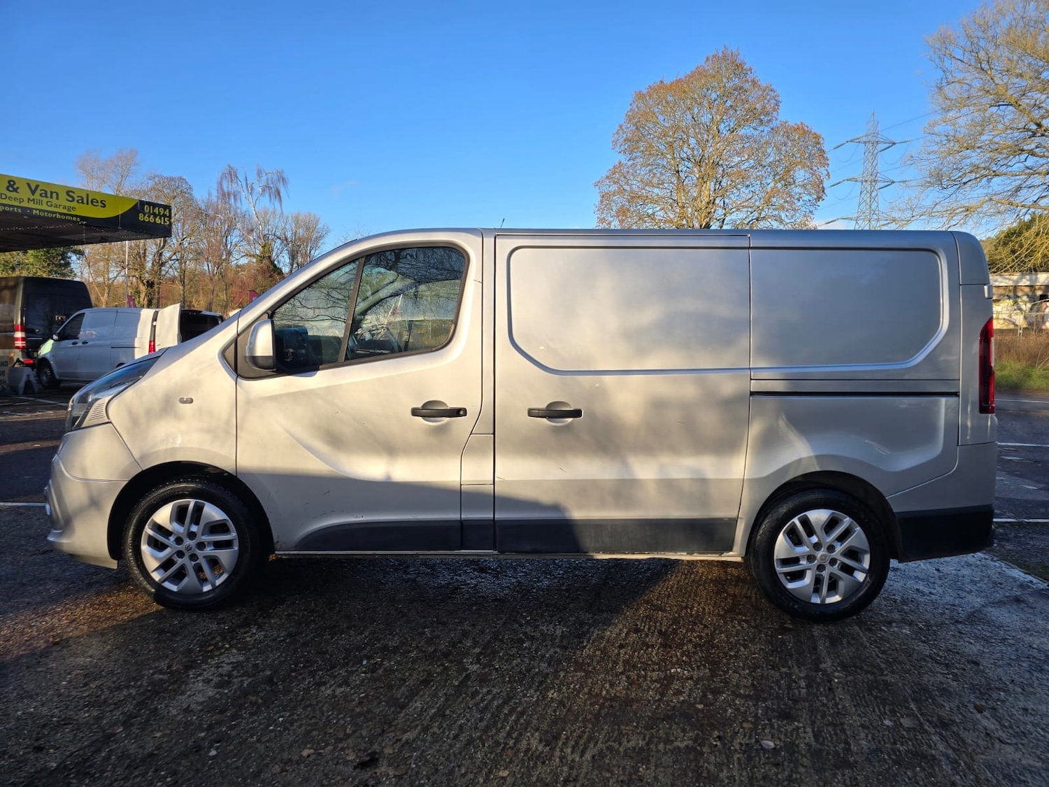 Used Renault Trafic 2018 for sale - 77998800: Photo 12