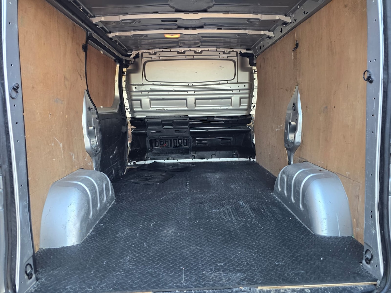 Used Renault Trafic 2018 for sale - 77998800: Photo 13